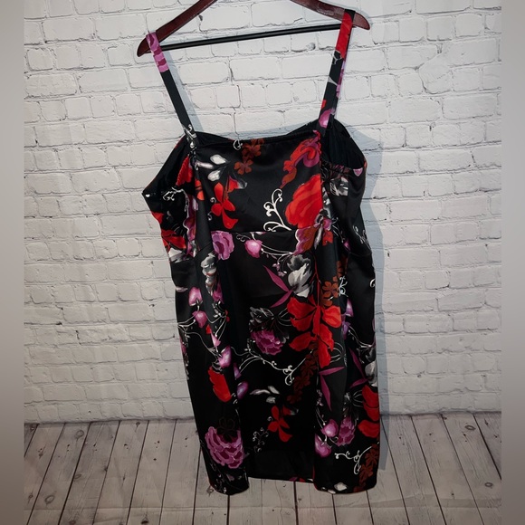 lane bryant black, red & pink floral dress size 24 - Picture 10 of 12